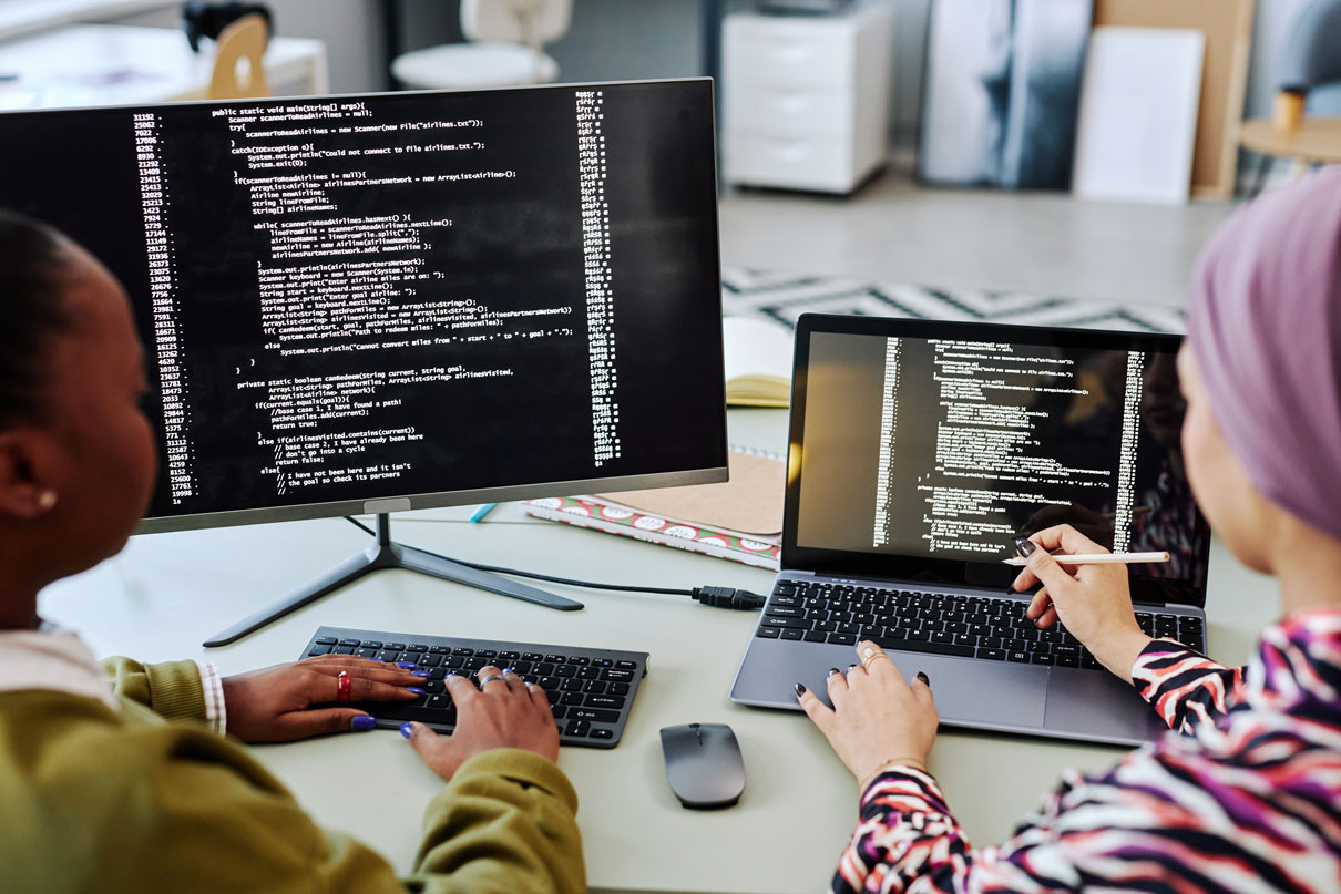 Programmiersprache auswählen: Wie Entwickler:innen heute Technologieentscheidungen treffen sollten